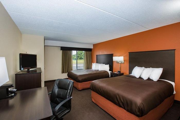 Americinn By Wyndham Baxter Brainerd Екстер'єр фото